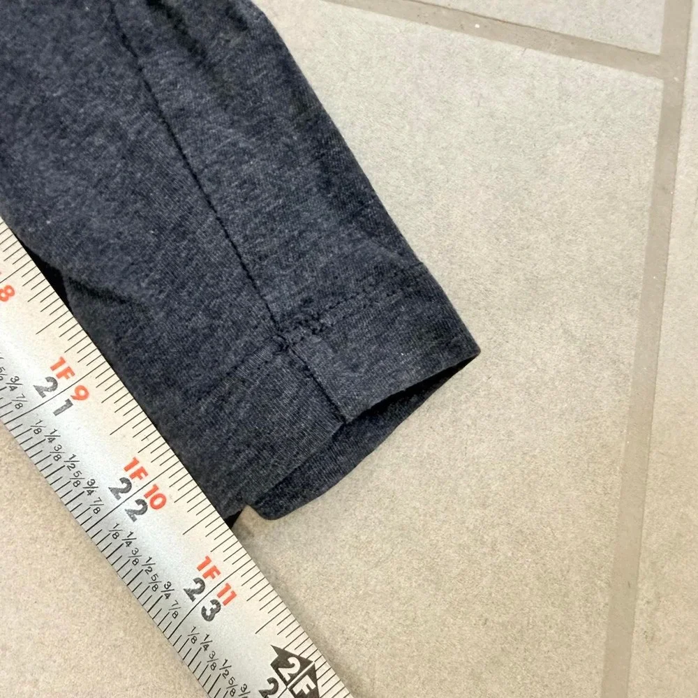 Banana Republic sleeve gray